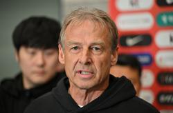 Jürgen Klinsmann wird als Cheftrainer der südkoreanischen Nationalmannschaft entlassen