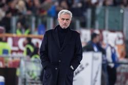 Mourinho o możliwym transferze Bonucciego: "Nie powinno się robić tego, co nie podoba się kibicom"