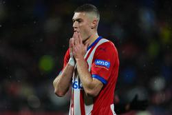 "Atletico will sell two of their strikers to buy Dovbik